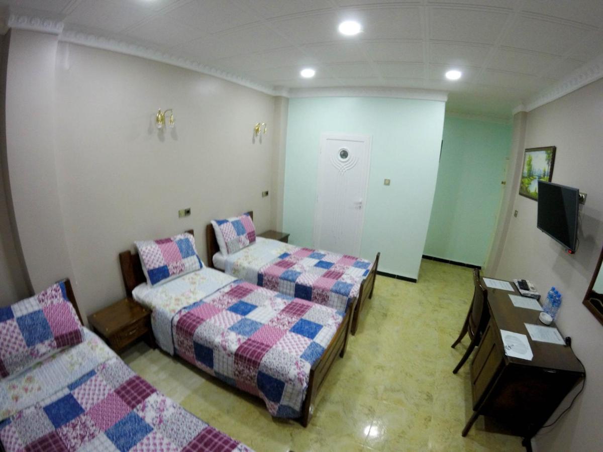 Hotel Residence El Mahdi バトナ エクステリア 写真