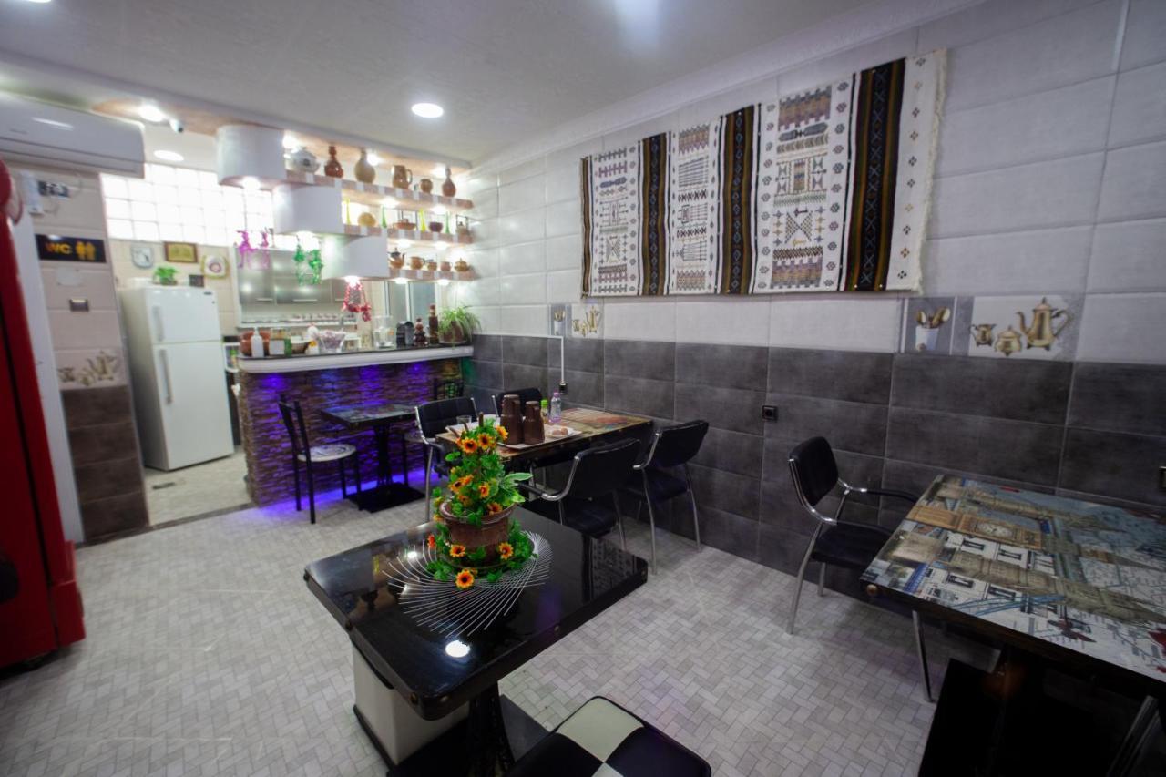 Hotel Residence El Mahdi バトナ エクステリア 写真