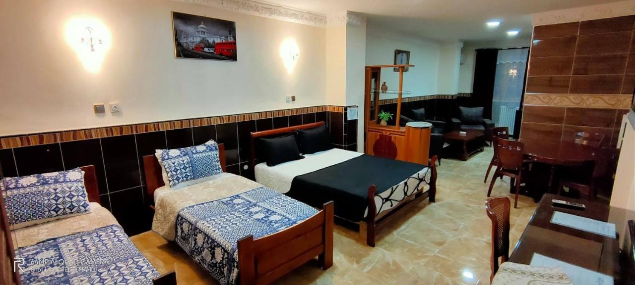 Hotel Residence El Mahdi バトナ エクステリア 写真